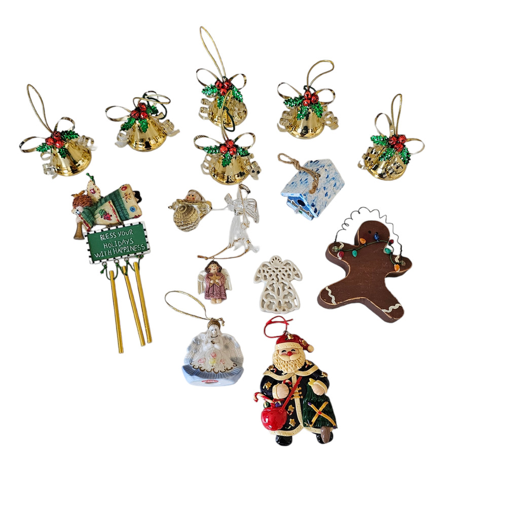 Christmas Assortment Of Ornaments 15 Pieces